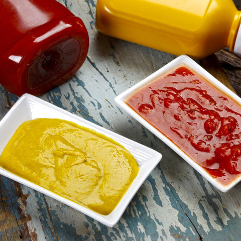 Senf und Ketchup