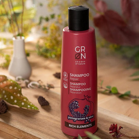 GRN [GRÜN] Shampoo Reparatur BIO-OLIVE & BIO-GRANATAPFEL 250ml