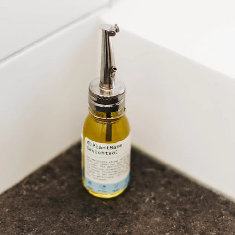 PlantBase Organic Face Oil 60ml Best Before 30.04.2026